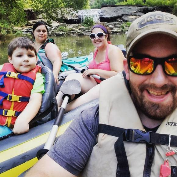 Meet your Posher, Josh - Picture 1 of 1